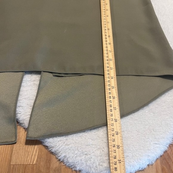 Lisa Rinna Collection Olive Green Polyester V-Neck Split Back SL Blouse Sz Large - Picture 10 of 10